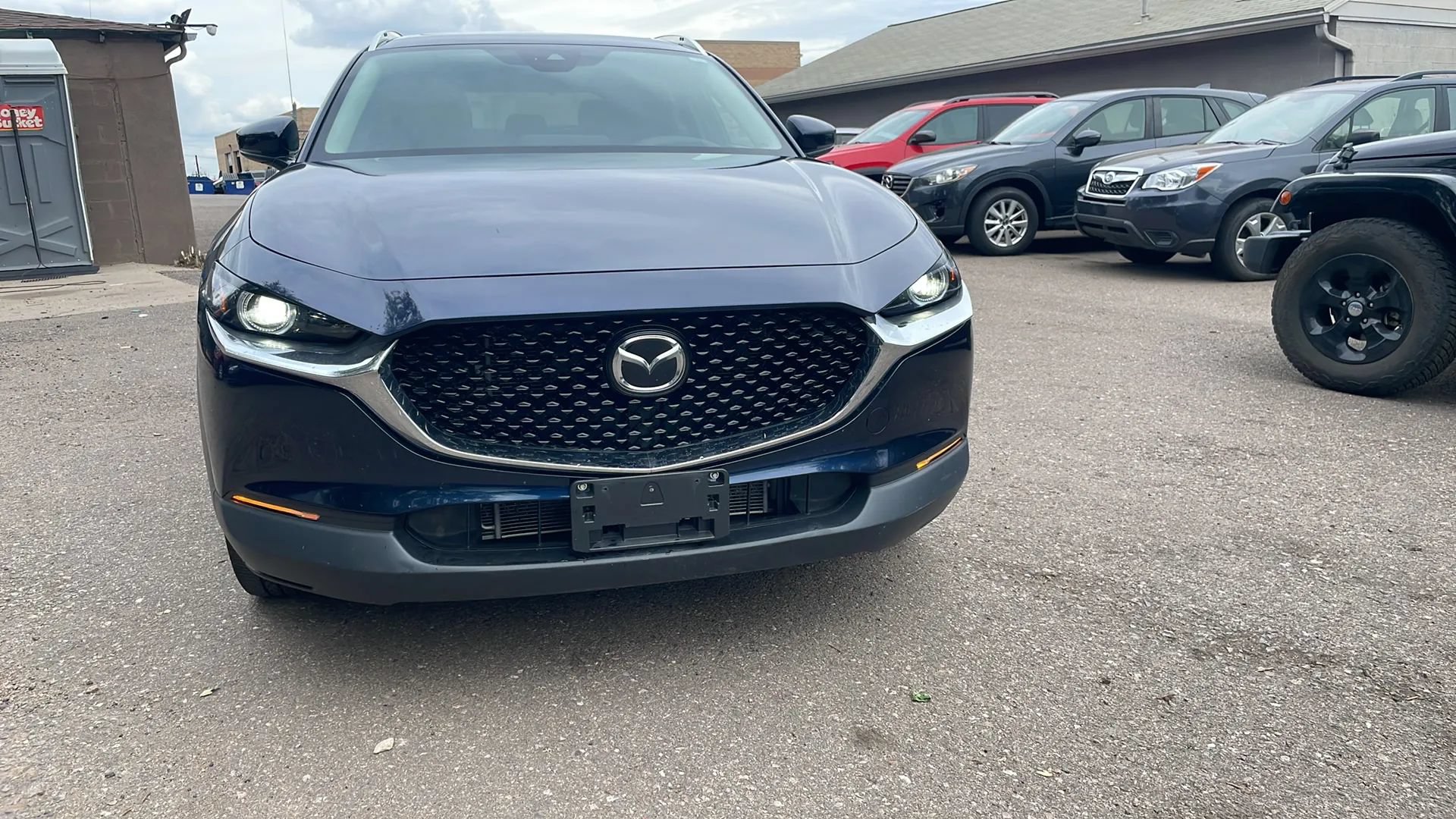 Used 2021 MAZDA CX-30 AWD 2.5 S w/ Premium Package image 2