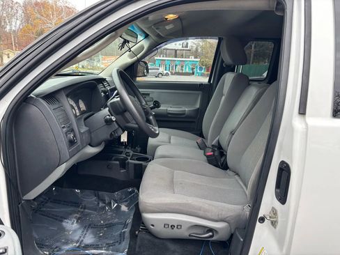 Used 2011 Dodge Dakota Big Horn image 23