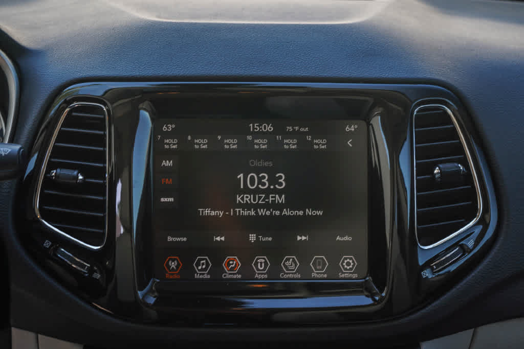 Used 2021 Jeep Compass Limited FWD image 14