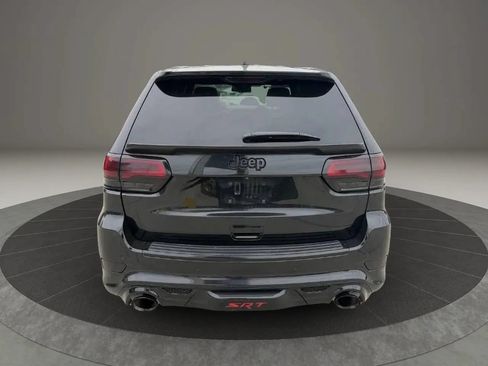 Used 2015 Jeep Grand Cherokee SRT w/ Trailer Tow Group IV AWD/4WD image 6
