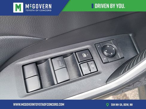 Used 2023 Toyota RAV4 LE image 17