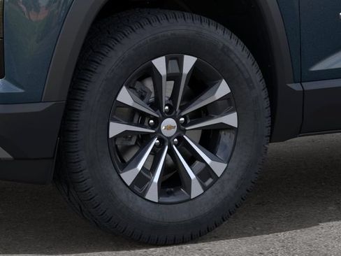 New 2027 Chevrolet Equinox LT w/ Convenience Package II FWD image 9