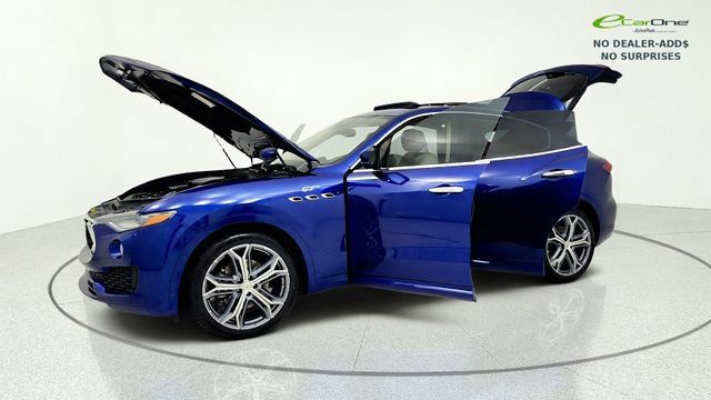Used 2023 Maserati Levante GT AWD/4WD image 14