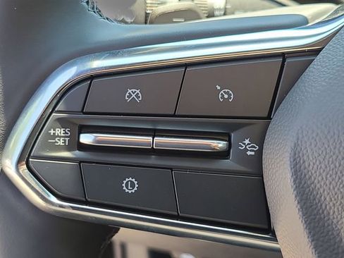 New 2026 Chevrolet Equinox LT w/ Midnight Edition FWD image 22