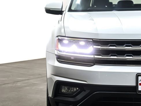 Used 2018 Volkswagen Atlas SE image 14