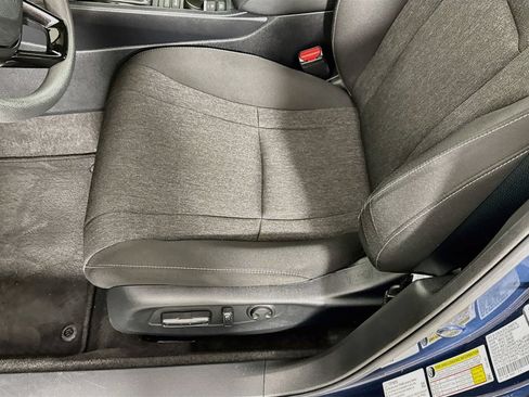 Used 2023 Honda Accord EX image 18