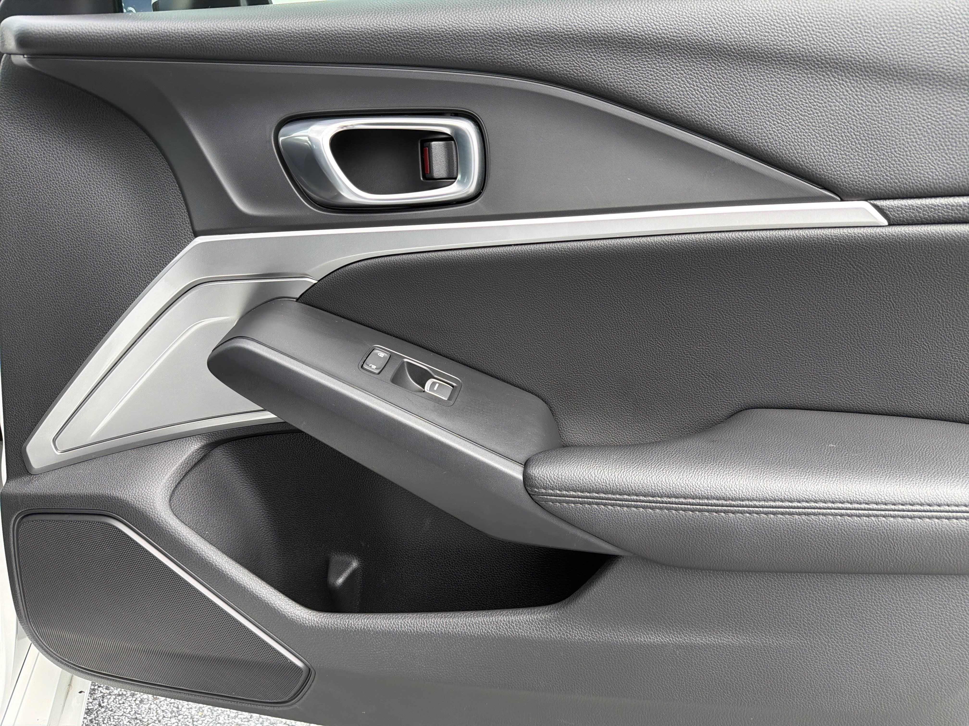 Used 2024 Acura Integra FWD image 17