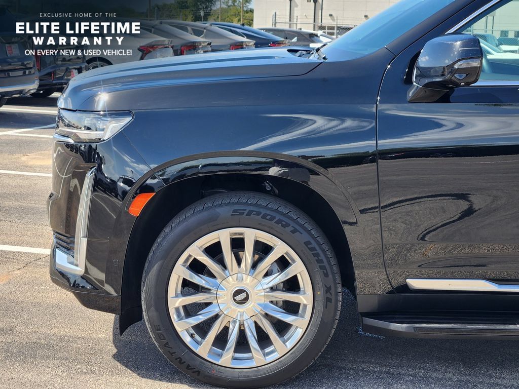 Used 2023 Cadillac Escalade Premium Luxury w/ Performance Package AWD/4WD image 10