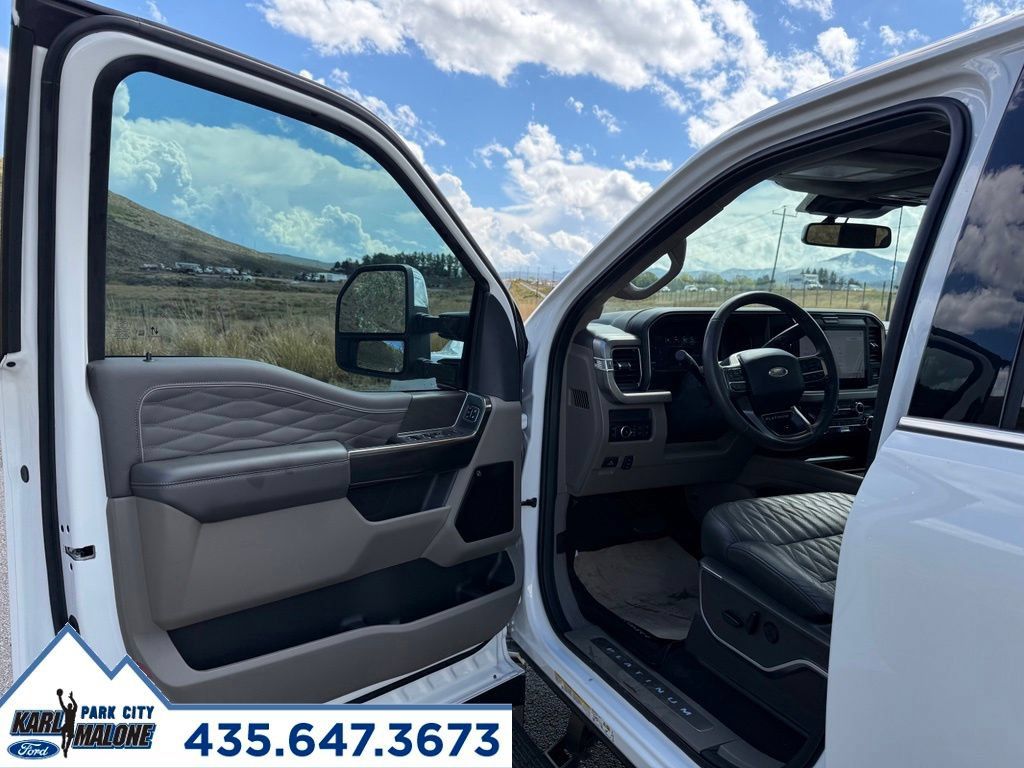 Used 2026 Ford F450 Platinum w/ Platinum Plus Package AWD/4WD image 12