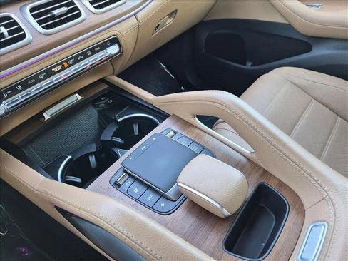 Certified 2024 Mercedes-Benz GLE 450 4MATIC image 11