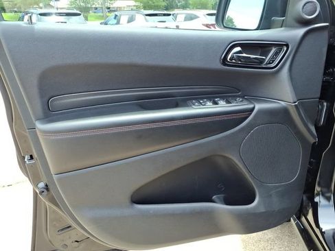 Used 2025 Dodge Durango GT AWD/4WD image 22