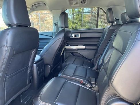 Certified 2023 Ford Explorer XLT w/ Equipment Group 202A image 14