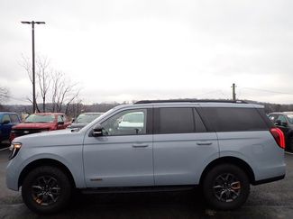 Used 2025 Ford Expedition Tremor video 2