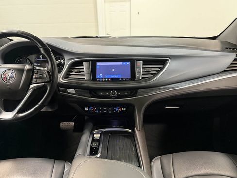 Used 2022 Buick Enclave Premium w/ Experience Buick Package AWD/4WD image 18