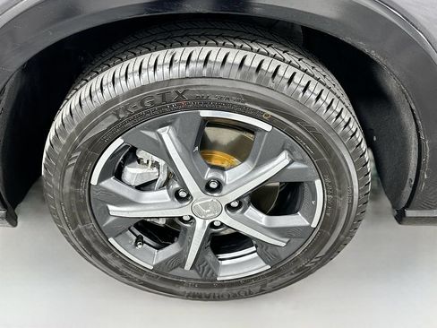 Certified 2025 Honda HR-V EX-L image 30