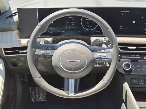 Certified 2025 Hyundai Sonata Limited FWD image 22