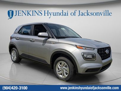 New 2025 Hyundai Venue SE