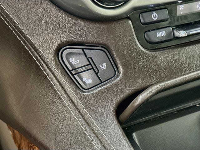 Used 2018 Chevrolet Tahoe Premier AWD/4WD image 22