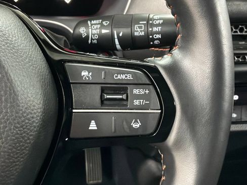 Used 2025 Honda HR-V Sport image 10