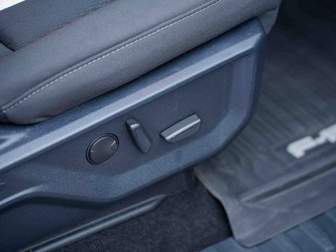 Used 2022 Ford F150 XLT w/ Equipment Group 302A High image 18