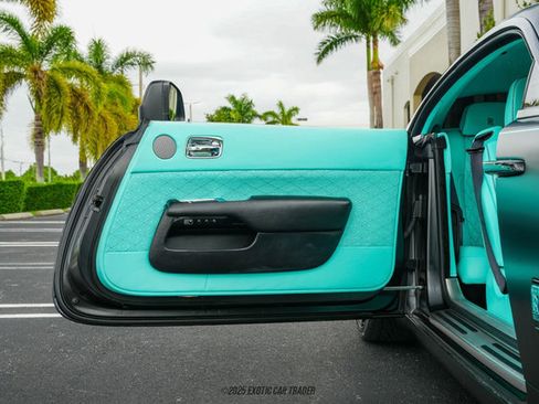 Used 2017 Rolls-Royce Wraith image 51