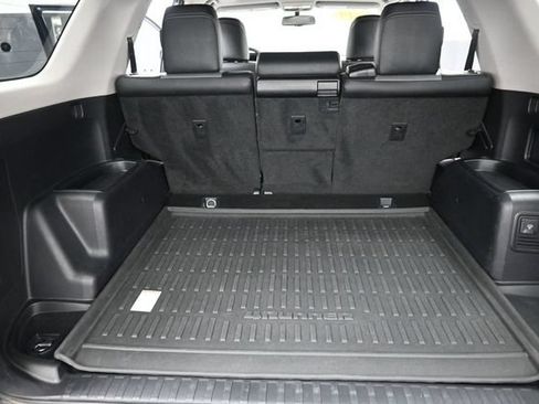 Used 2019 Toyota 4Runner SR5 Premium AWD/4WD image 26