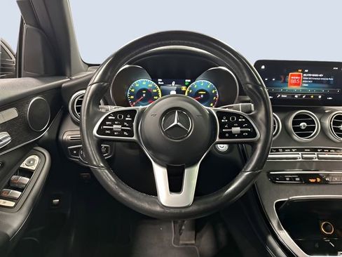 Used 2021 Mercedes-Benz GLC 300 4MATIC image 17