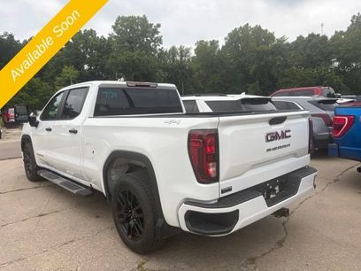Used 2024 GMC Sierra 1500 Pro w/ Graphite Edition