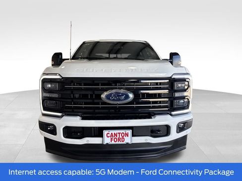 New 2026 Ford F250 Platinum w/ FX4 Off-Road Package AWD/4WD image 10