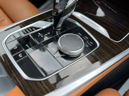 Used 2019 BMW X5 xDrive40i w/ Premium Package 2 image 17