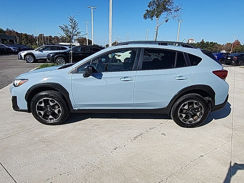 Certified 2020 Subaru Crosstrek 2.0i image 3