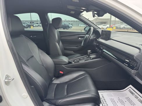 Used 2024 Honda Accord Sport image 34