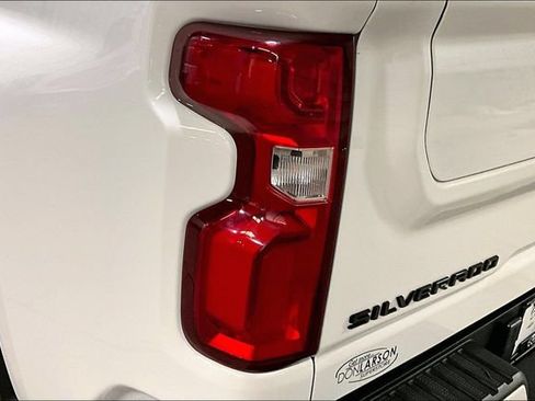 Certified 2023 Chevrolet Silverado 2500 High Country w/ Z71 Off-Road Package AWD/4WD image 8