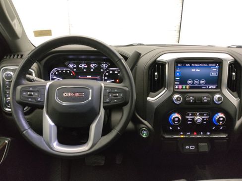 Used 2022 GMC Sierra 1500 Elevation image 22