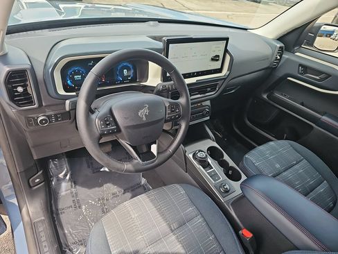 Used 2025 Ford Bronco Sport Heritage w/ Convenience Package AWD/4WD image 15