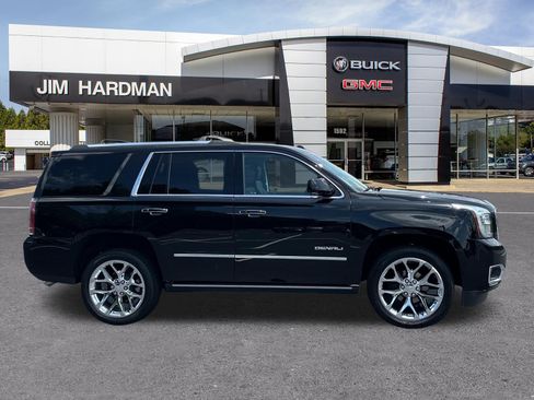 Used 2019 GMC Yukon Denali w/ Denali Ultimate Package RWD image 8