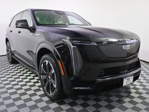 New 2026 Cadillac Escalade IQ Sport 1 w/ LPO, Floor Liner Package AWD/4WD image 9