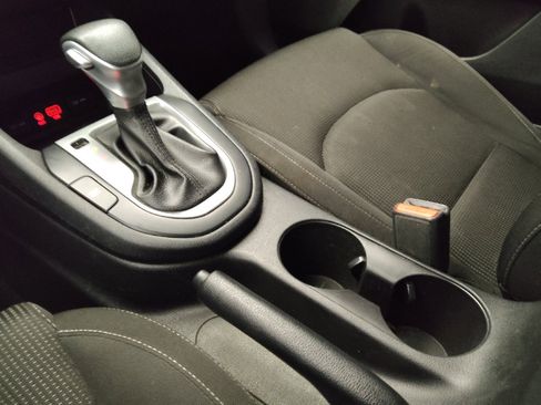 Used 2021 Kia Forte LXS FWD image 26