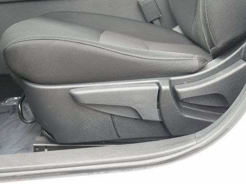 Used 2024 Nissan Sentra SV image 13