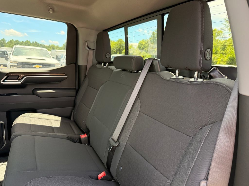 New 2026 Chevrolet Silverado 1500 LT AWD/4WD image 28