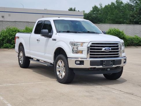 Used 2016 Ford F150 XLT w/ Equipment Group 302A Luxury AWD/4WD image 3