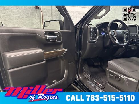 Used 2021 Chevrolet Silverado 1500 RST image 15