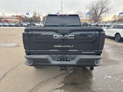 Used 2024 GMC Sierra 3500 Denali Ultimate image 7