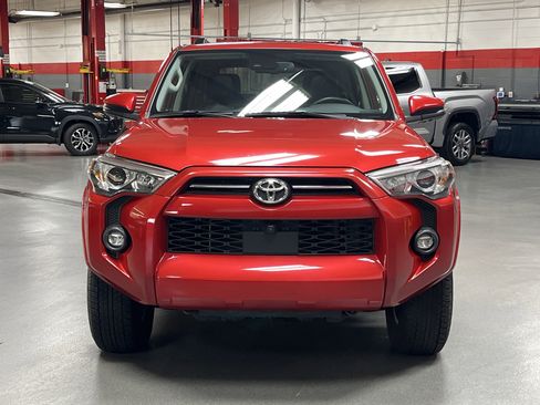 Used 2024 Toyota 4Runner SR5 Premium w/ Moonroof Package image 3