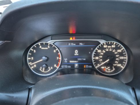 Used 2024 Nissan Altima 2.5 SV image 21