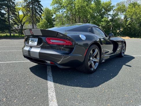 Used 2017 Dodge Viper GTC w/ GTS Interior Package RWD image 8