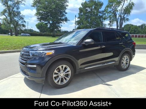 Used 2020 Ford Explorer XLT w/ Equipment Group 202A AWD/4WD image 3