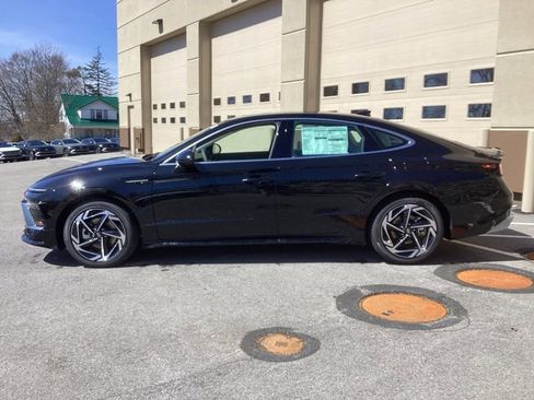 New 2026 Hyundai Sonata SEL FWD image 5
