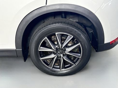 Used 2018 MAZDA CX-5 Touring FWD image 37