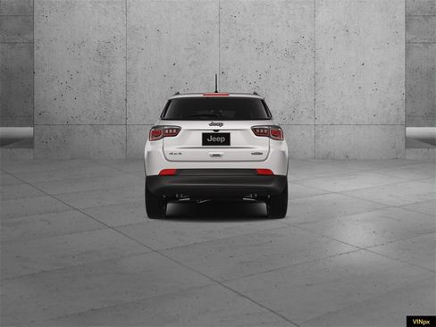 New 2026 Jeep Compass Latitude image 6